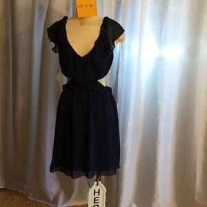 Ruffled front side cut out dress lg SPEECHLESS